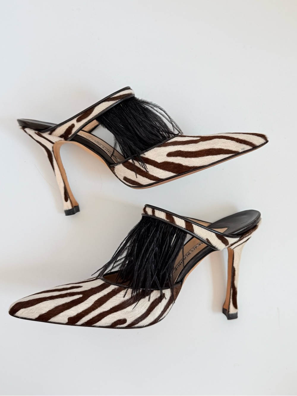Manolo Blahnik Zebra Print Calf Hair Feather Fringe Pointed Toe Mule Heels EU 37 - Picture 6 of 11